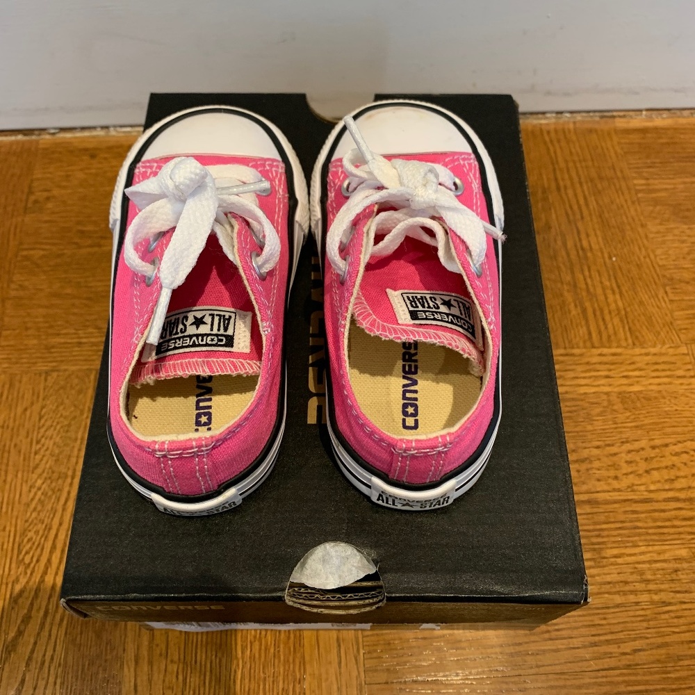 All star infant sneakers for girl